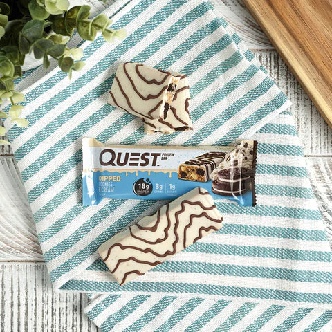 Quest Protein Bar - Dipped Cookies and Cream